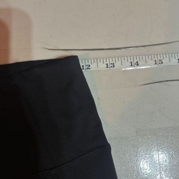 Baleaf Flyleaf 9" Tight-fitting Biking Athletic Shorts Small Phone Pockets Black - Picture 9 of 11